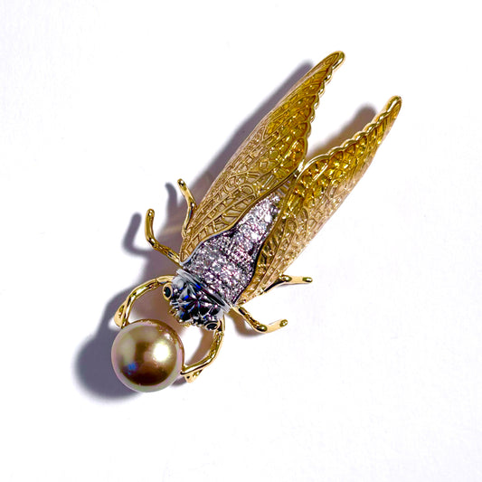 Cicada Enamel & Golden Pearl Mixed Metal Brooch